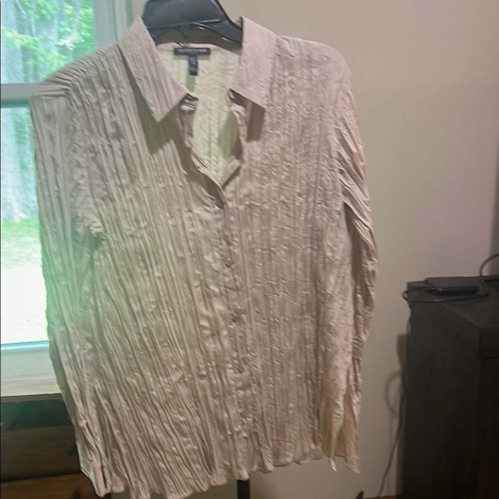 Eileen Fisher  Pleated Button-Up Silk Blouse in Light Beige